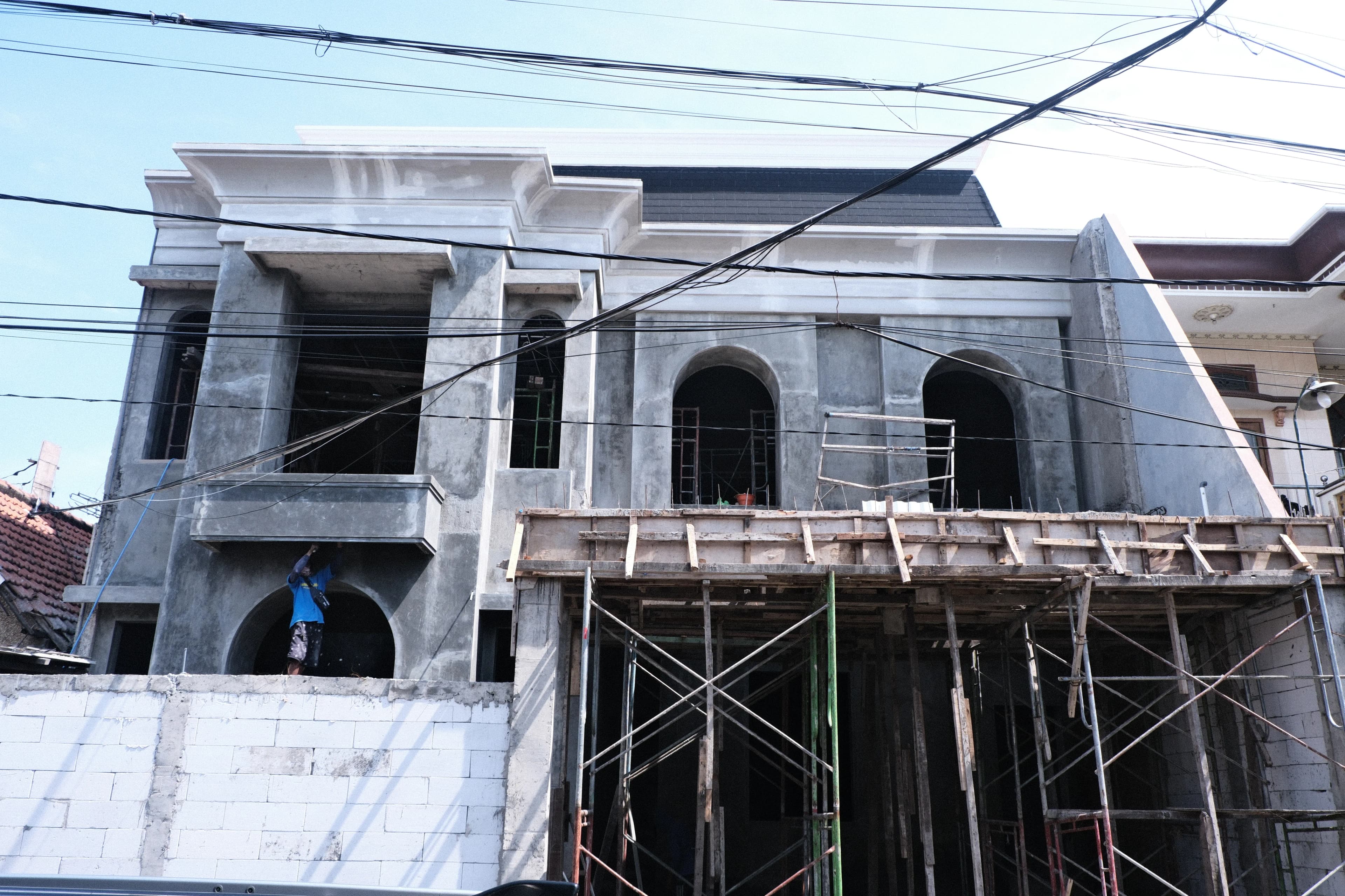 Proyek Rumah Klasik Eropa - slide 1