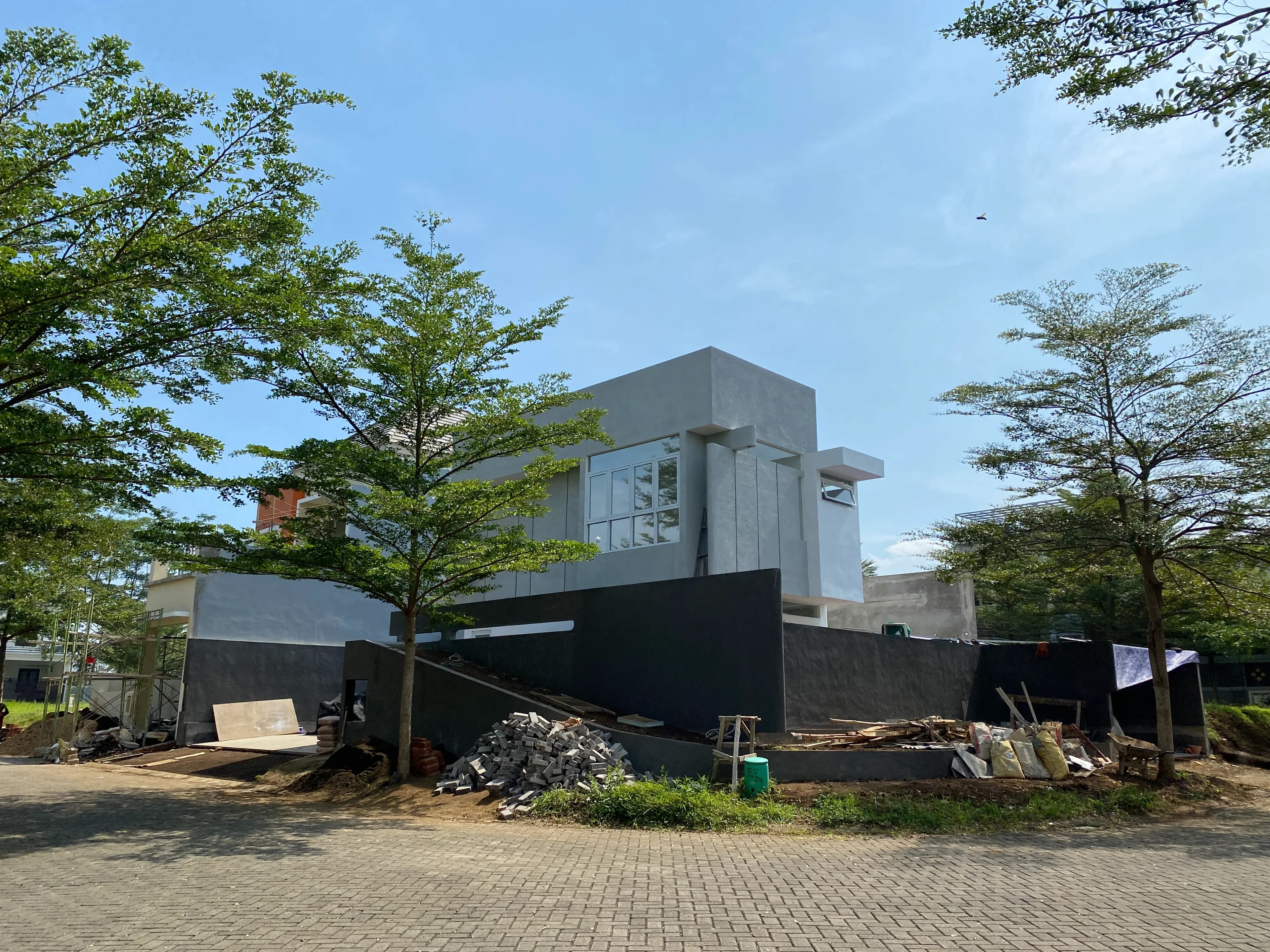 Proyek Rumah Araya - Perum Araya - slide 1